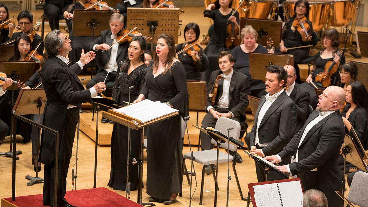 Chicago Symphony Orchestra: Riccardo Muti - Verdi's Requiem