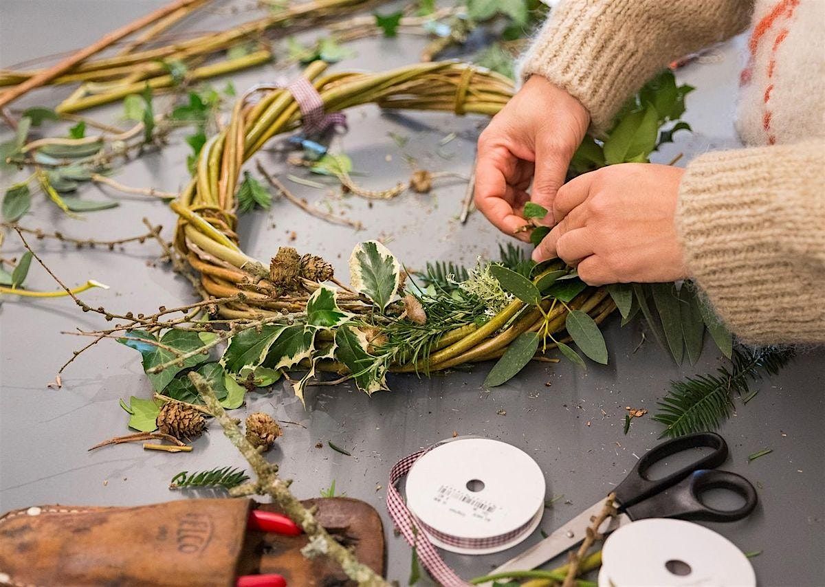 The Hive Society Christmas Wreath Workshop