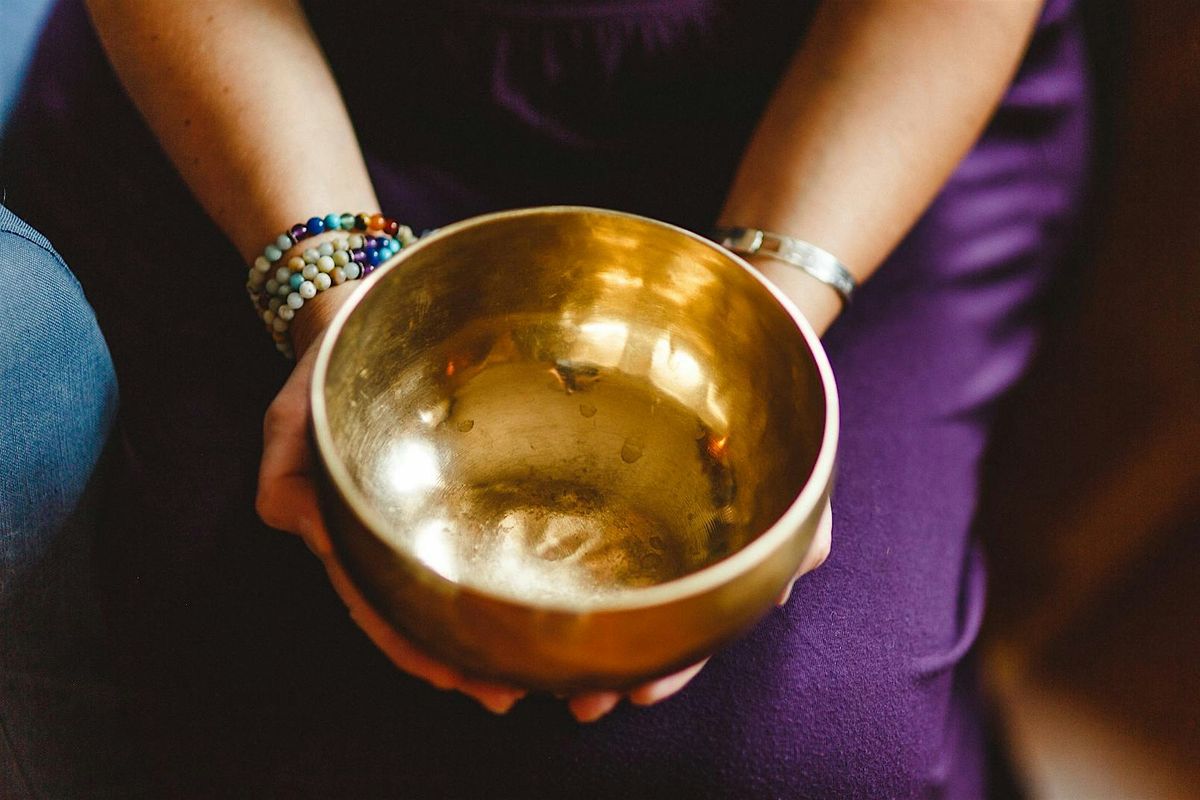 Sunday Night Full Moon Soundscape with singing bowls, voice, and meditation