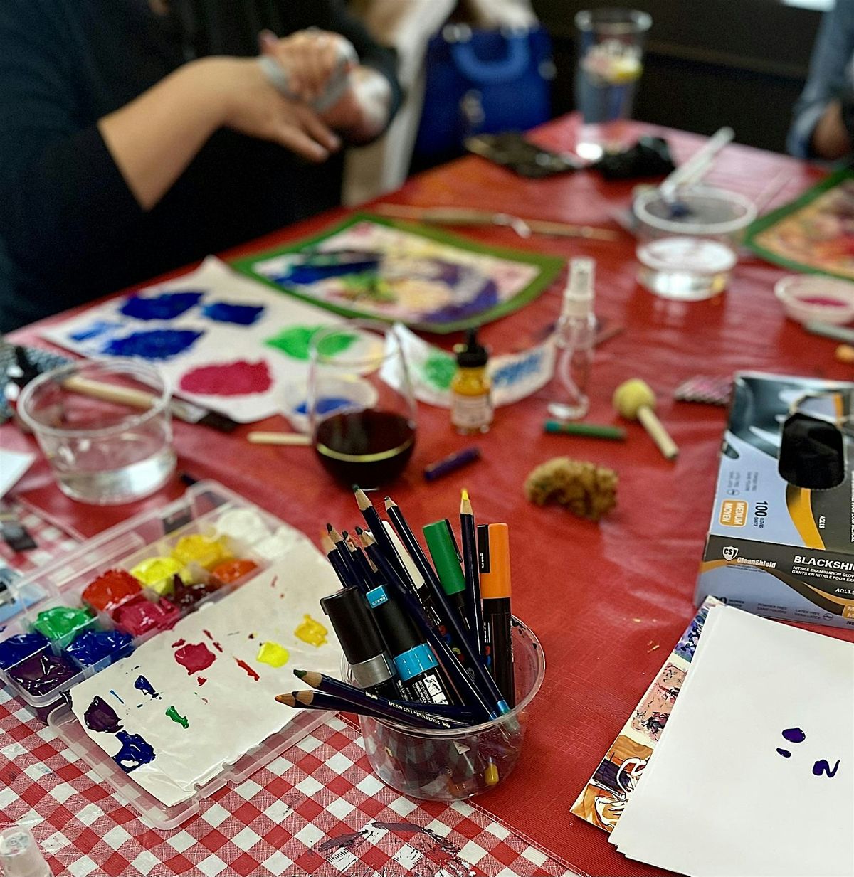 Adult Abstract Art Painting Class