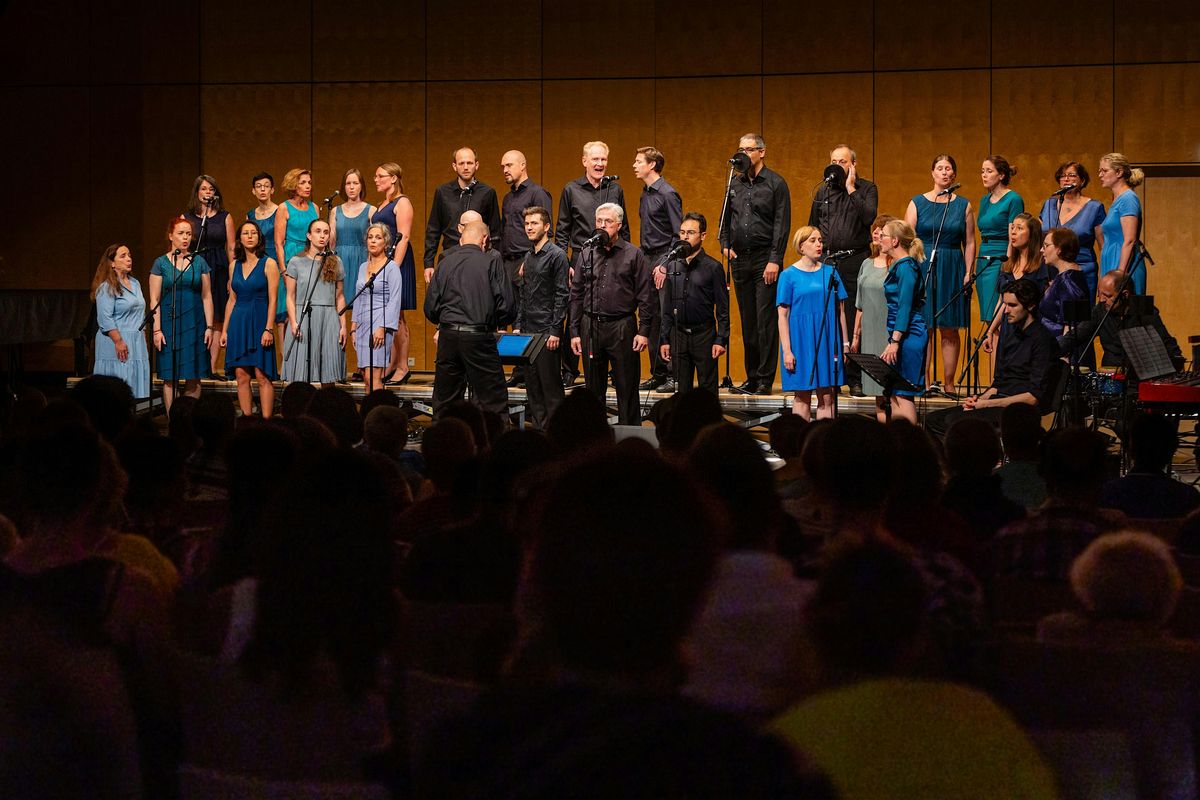 Mainstimmig in Concert - Pop-Chor mit Band