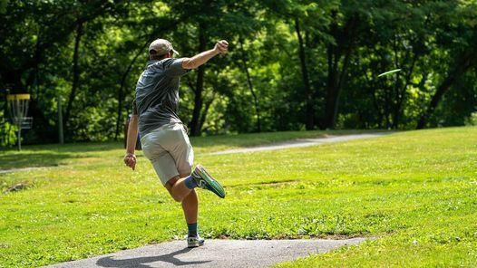 Dad Play: Ultimate Frisbee Event