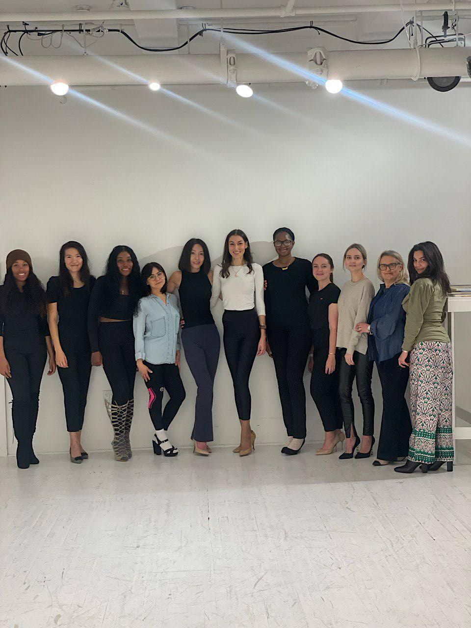 Elegance Class - Modeling Tips to improve your walk, Cambio Studio ...