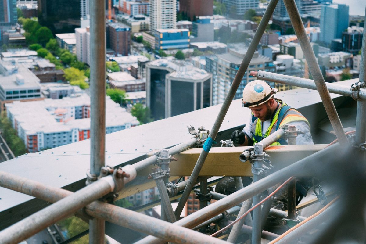 Safety Training Certificate Course- Working at Heights 