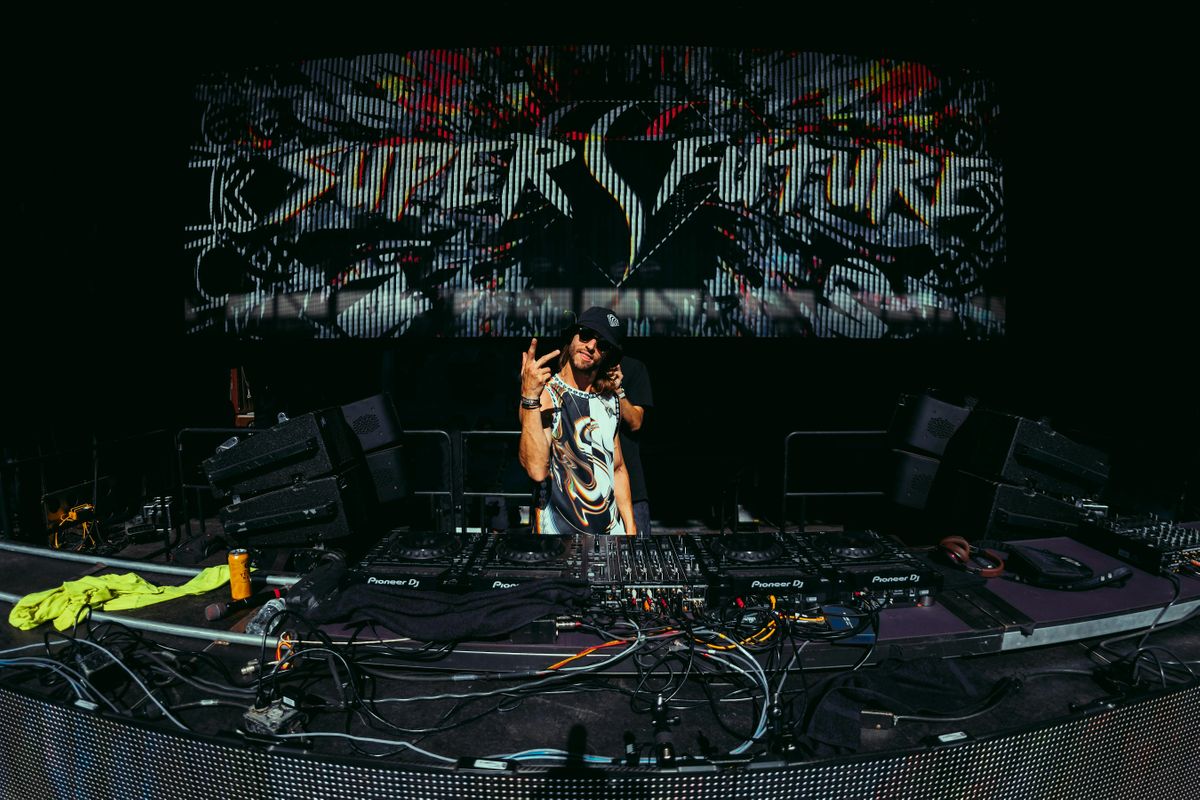 Altered Thurzdaze w\/ Super Future - Augmented Duality Tour