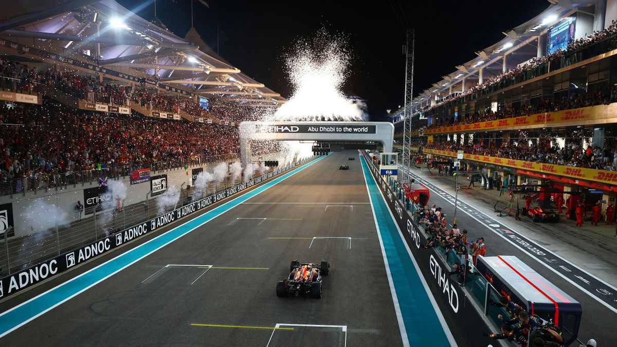 Abu Dhabi Race Screening with Oracle Red Bull Racing