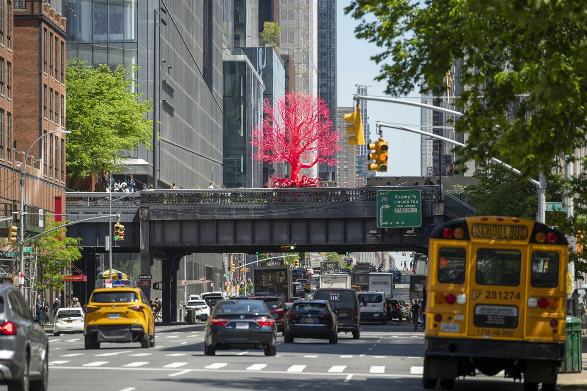 Seated Conversations: Art on the High Line