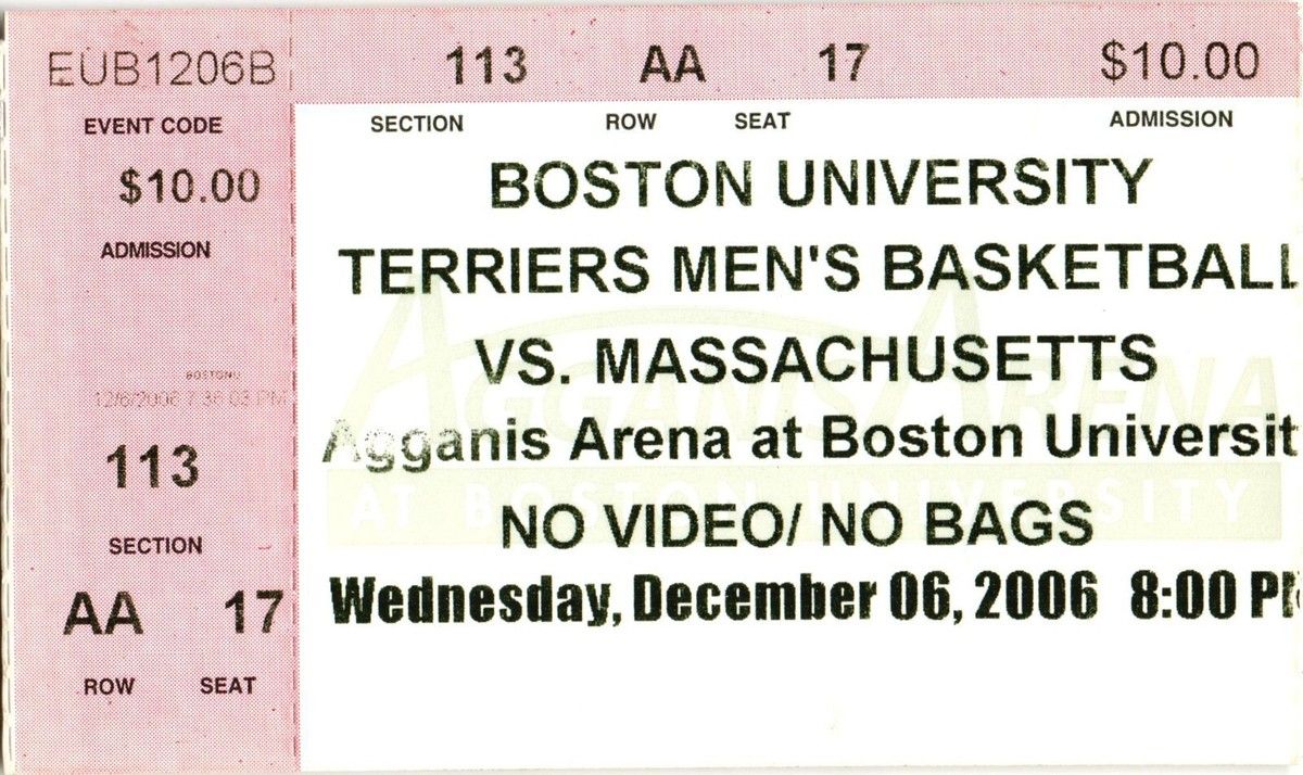 Boston University Terriers  vs. UMass Minutemen