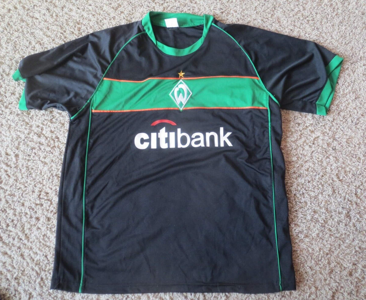 Hamburger SV vs SV Werder Bremen at Volksparkstadion