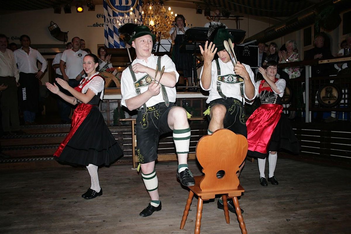 Celebrate Oktoberfest in Hamburg with the American Club!