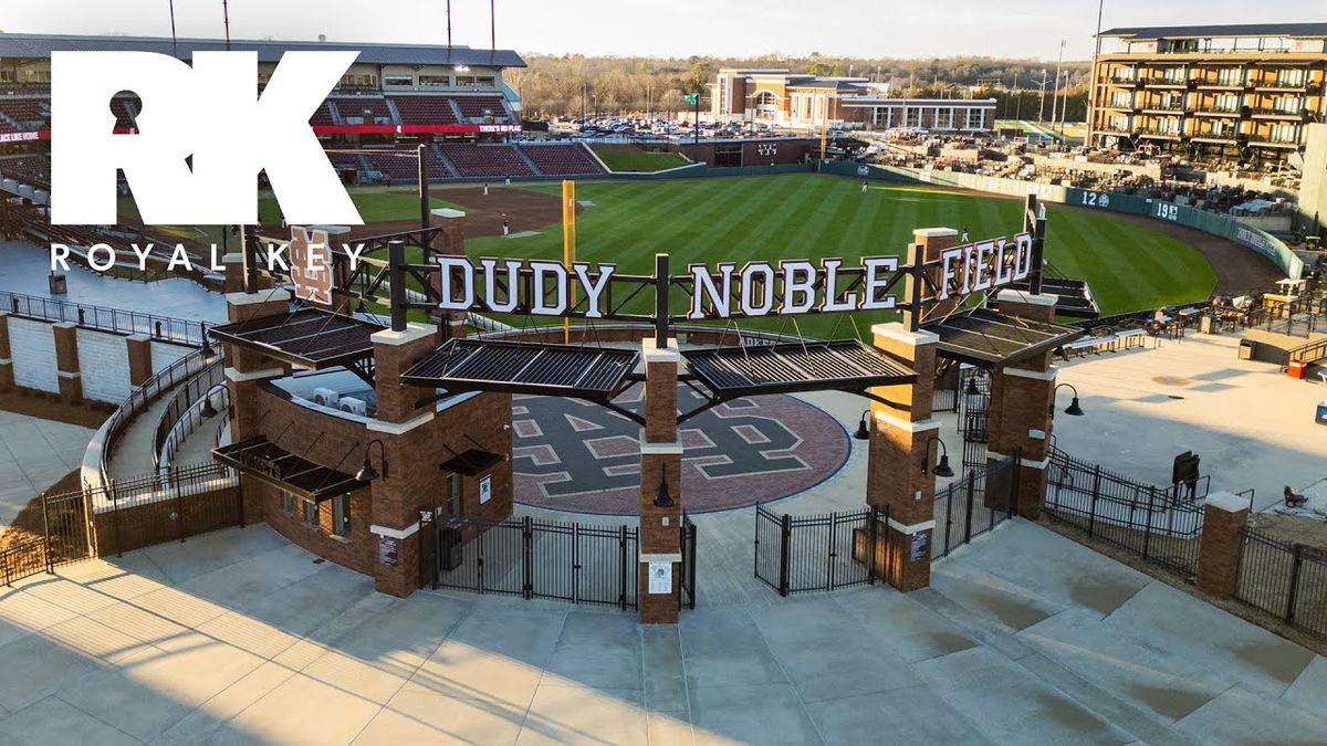 Florida Gators at Mississippi State Bulldogs Baseball at Dudy Noble Field