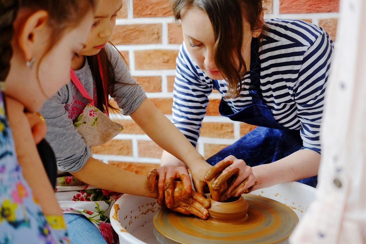 Kids' Pottery + Painting Party - River North