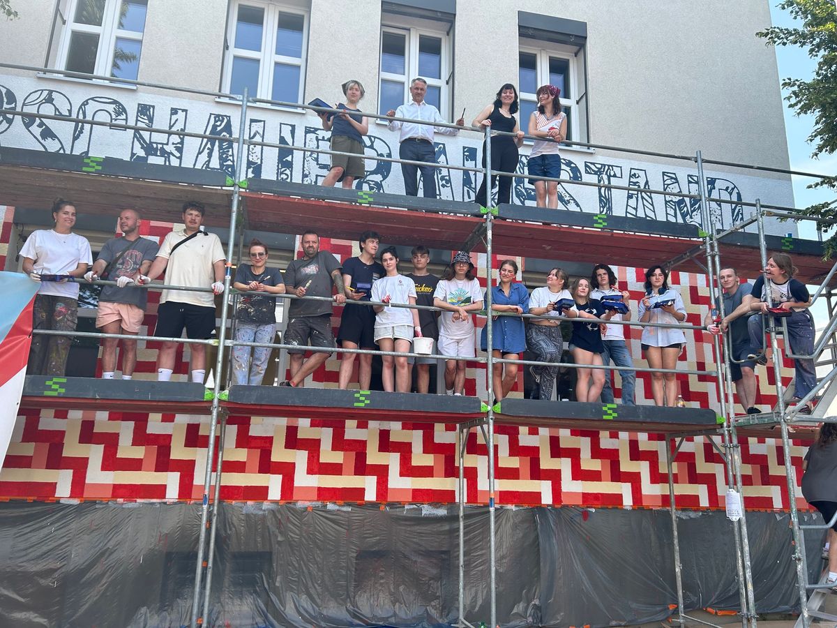 Pr\u00e4sentation der Publikation zum Projekt \u201eBeyond Walls - Bridging History\u201c 