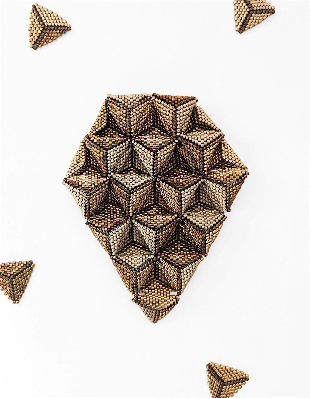 Intro to Geometric Bead Weaving with Kathryn Shriver