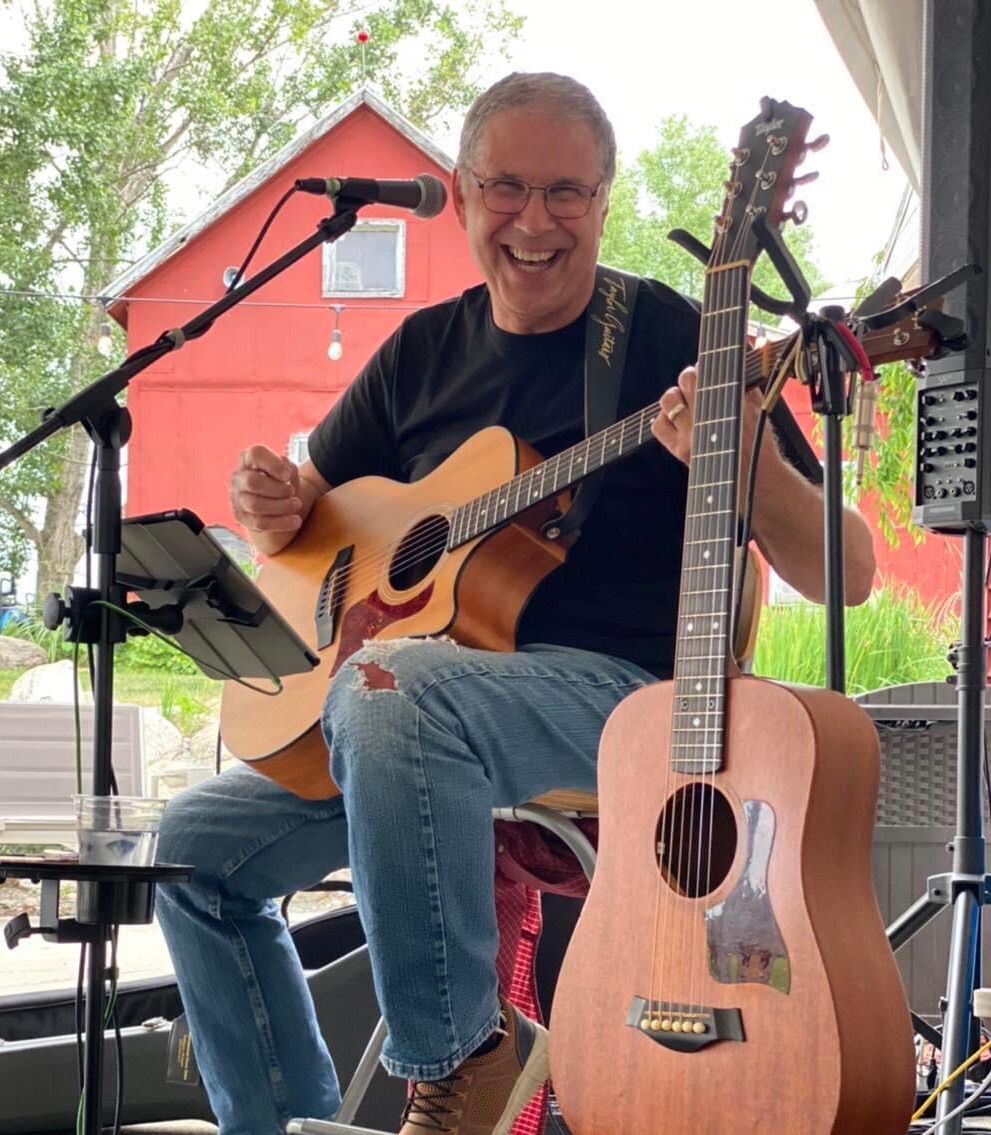 Mike Lenich Solo, LIVE in LEGACY PLAZA, Thursday August 21, 6pm-8pm, 104 N. James St Ludington, MI