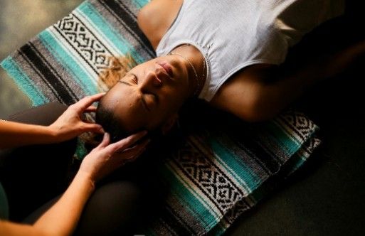 Yin Yoga & Reiki