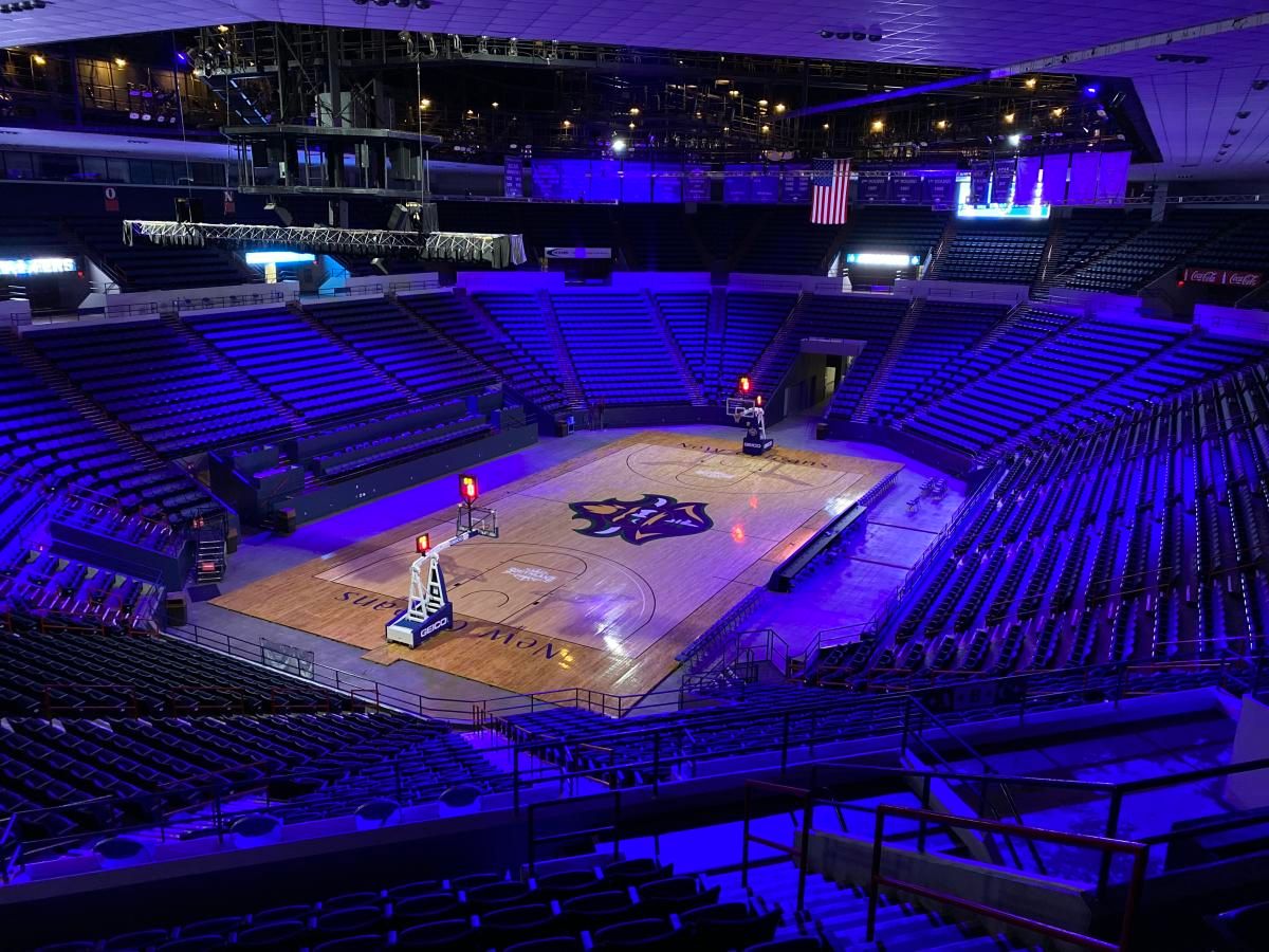 Texas A&M Corpus Christi Islanders at New Orleans Privateers Mens Basketball