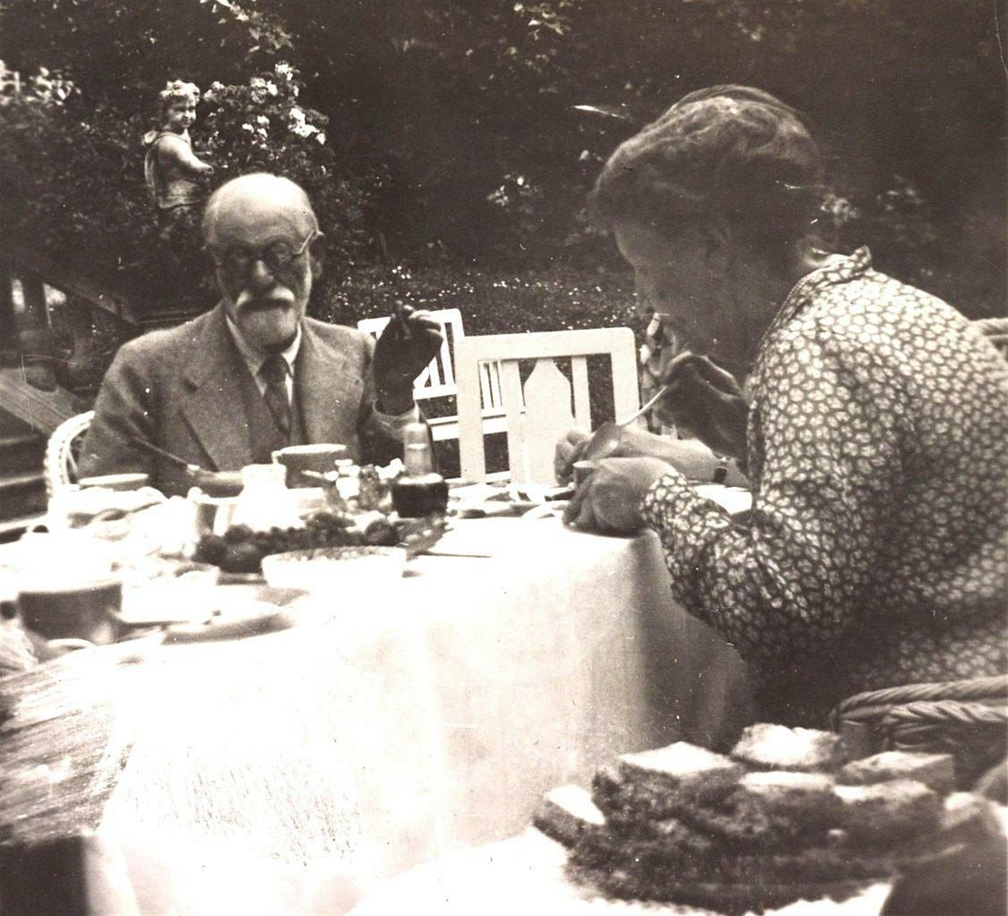 \u2018Kaffee & Kuchen\u2019 Morning at the Freud Museum