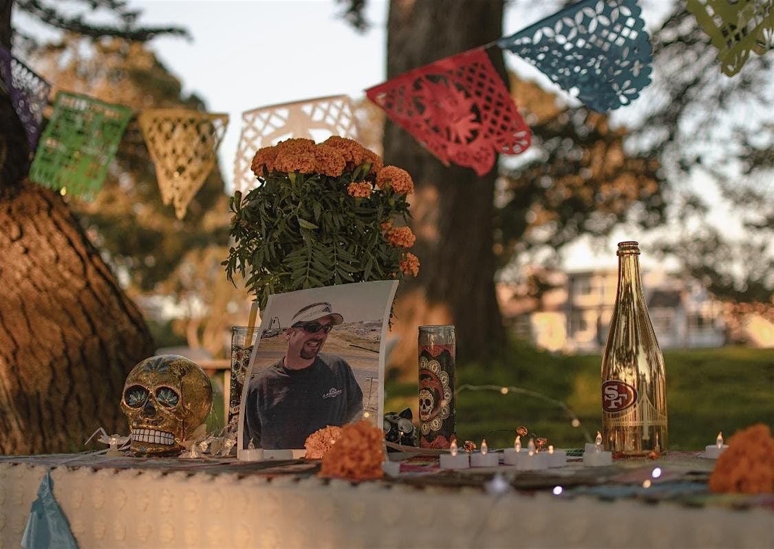 Ofrenda\/Altars at Dia de los Muertos (Day of the Dead)