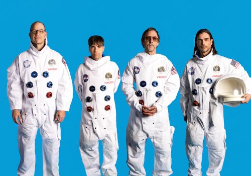 WEEZER in \u5927\u962a\u5e02