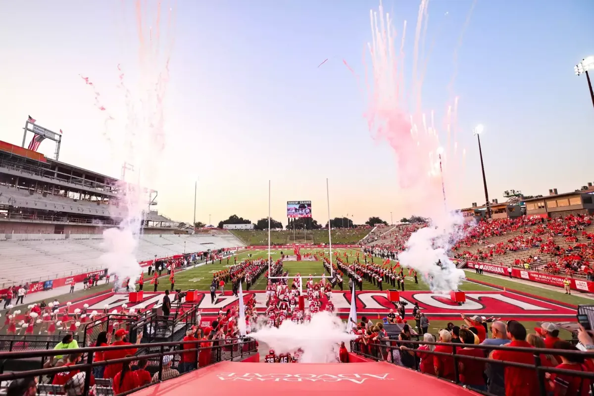 Troy Trojans at Louisiana Ragin Cajuns Baseball