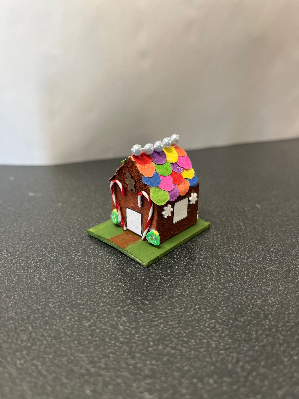 Tiny Gingerbread House Workshop