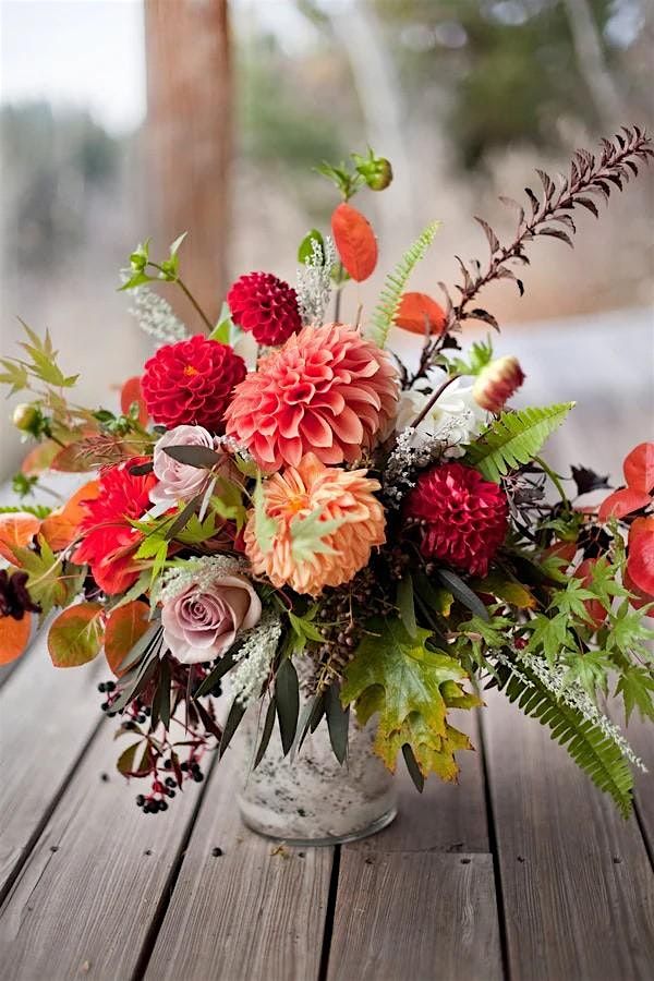 Fall Flower Arrangement | Brenda Dwyer, instructor