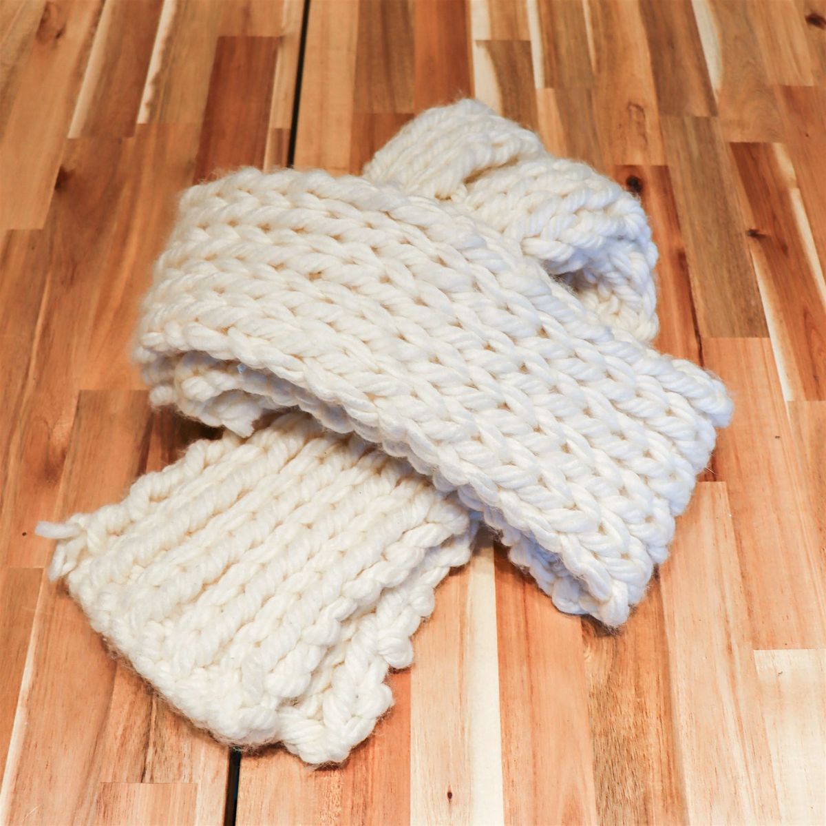 Beginner Knitting: Knit a Scarf