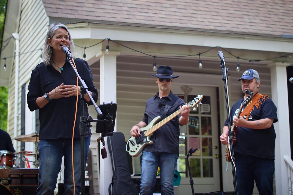 Scarlet Stitch @ Front Porch Bookstore