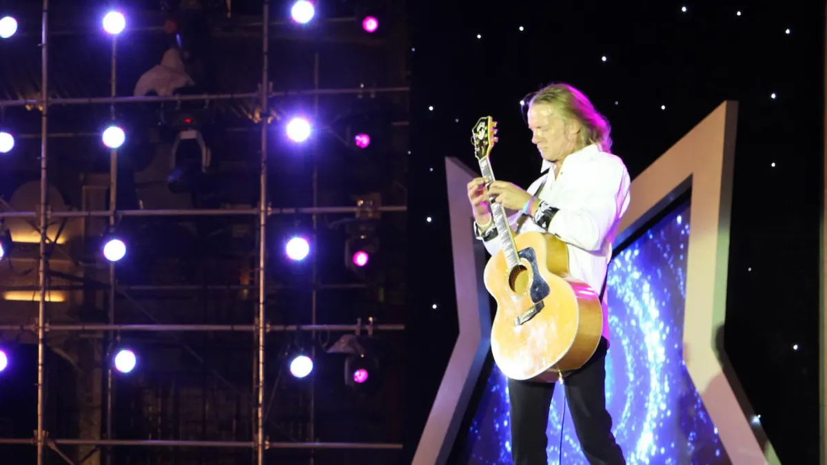 Billy McLaughlin in Minneapolis