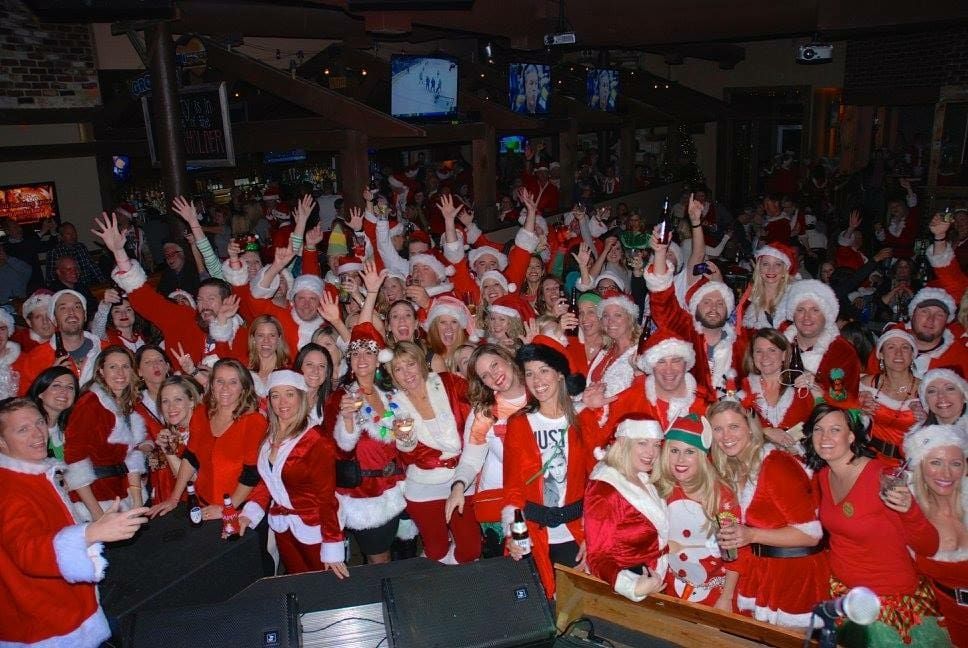 5th annual Newmarket Santa Pub Crawl