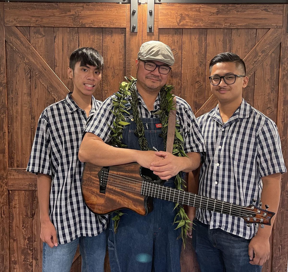Hawaiian Holiday Concert w\/ Patrick Landeza & Sons -CONCORD
