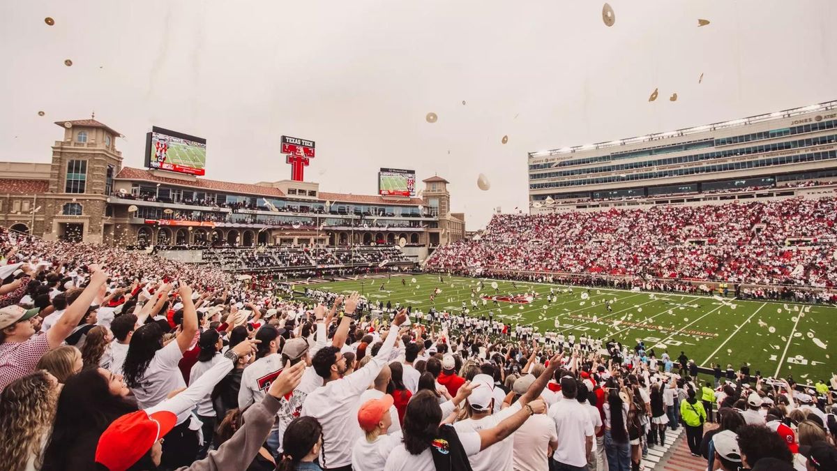 Parking Oklahoma State Cowboys at Texas Tech Red Raiders Baseball