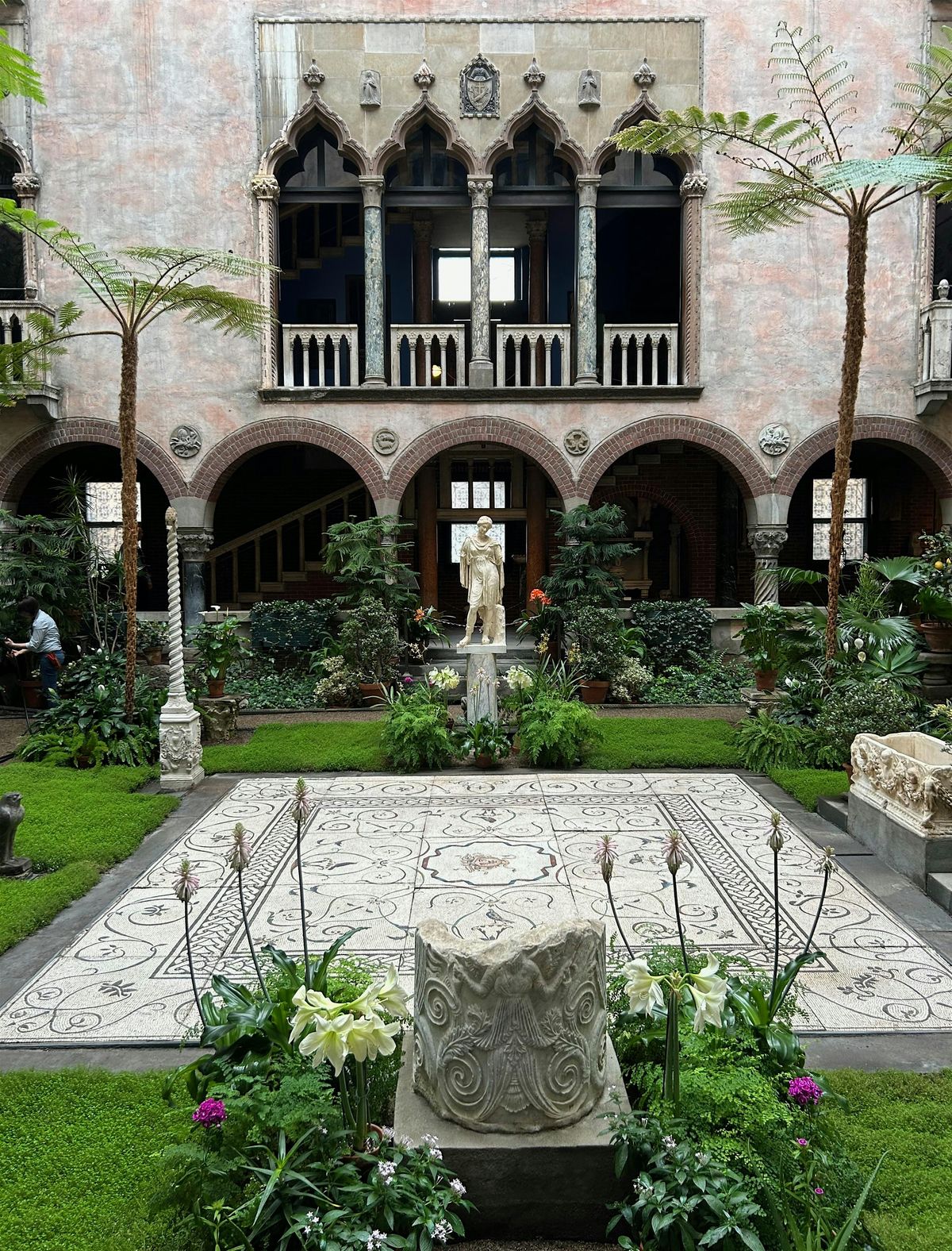 Private Tour and Lunch at the Isabella Stewart Gardner Museum