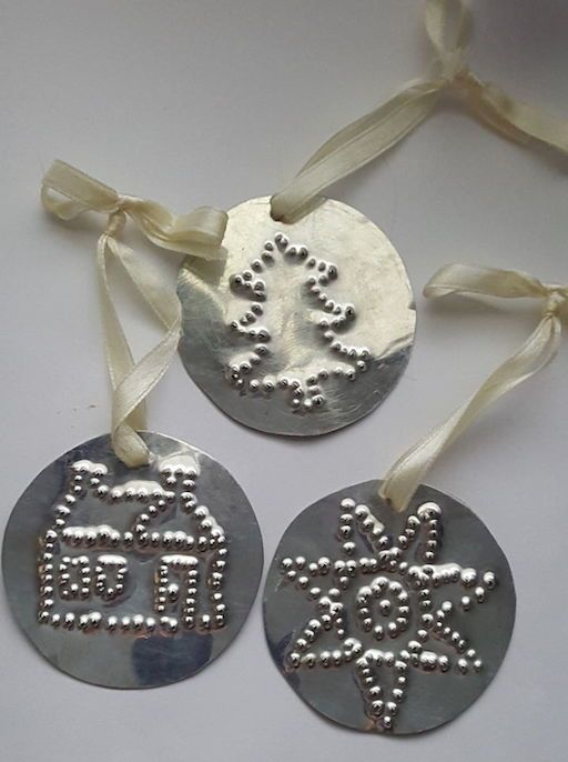 Make a Tin Christmas Ornament