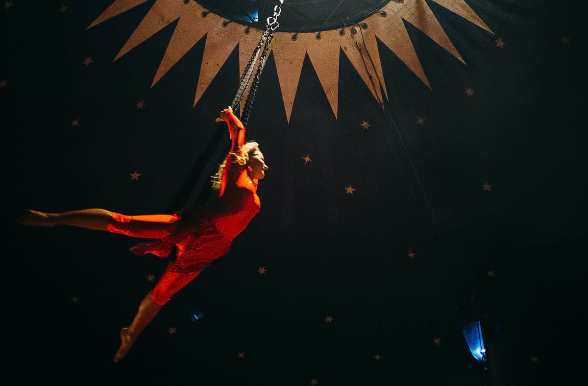 Oregon Symphony - Cirque Nutcracker