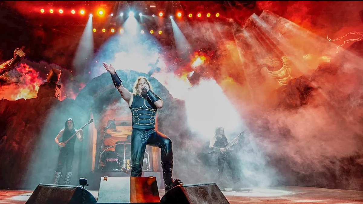 Manowar in
