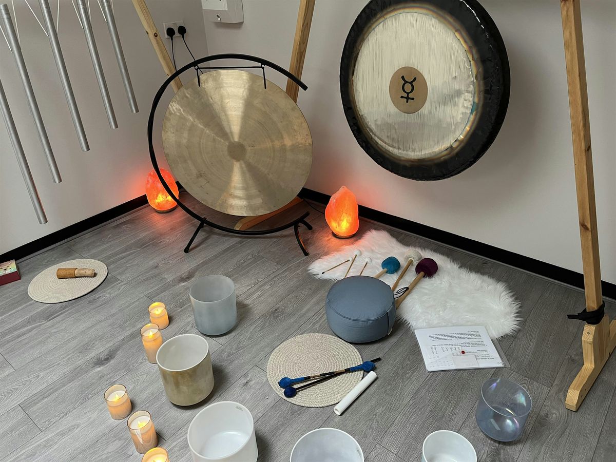Relaxing and restorative Sound Bath