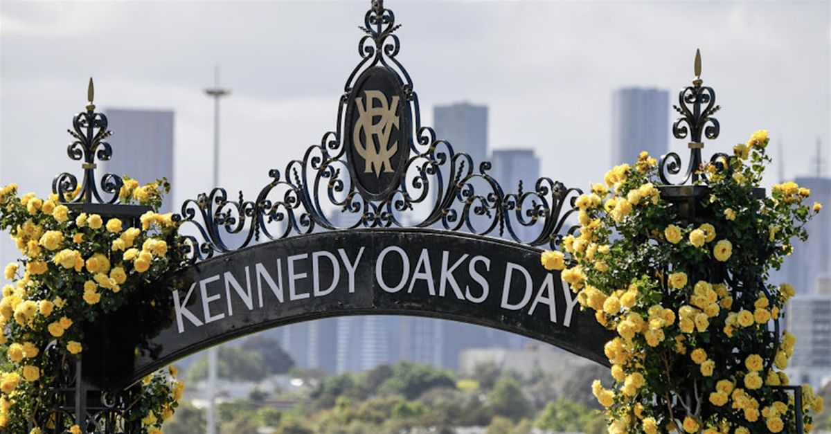 Walter's Oaks Day Bottomless