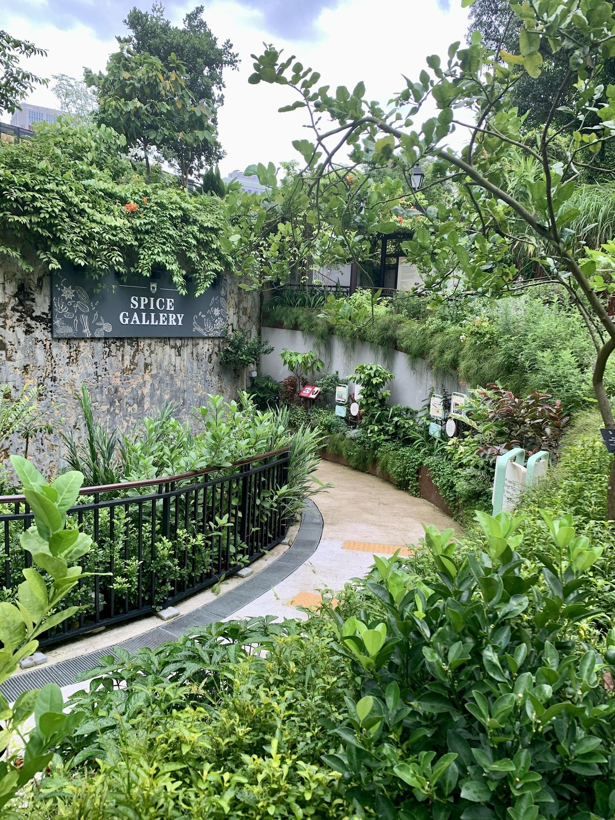 Eco-Wellness@Spice Gallery+Fort Canning Heritage Gallery