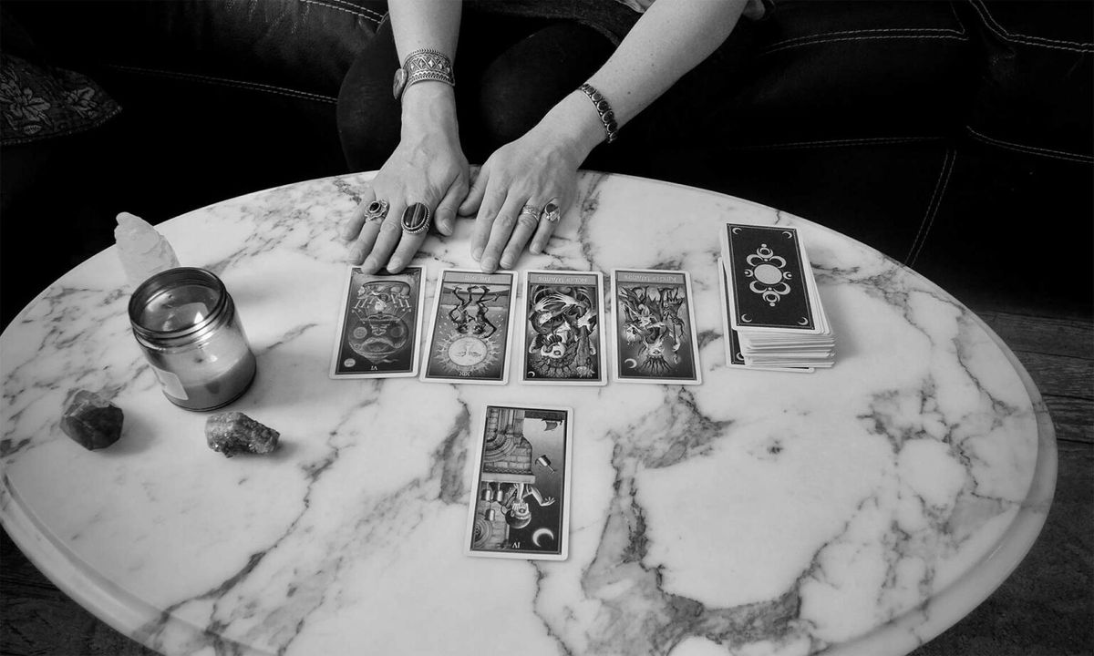 {IN PERSON} TAROT 101