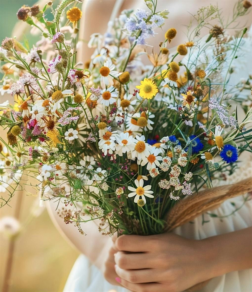 Wildflower Bouquet Styled Two Ways: Hand- tie and Presentation Style