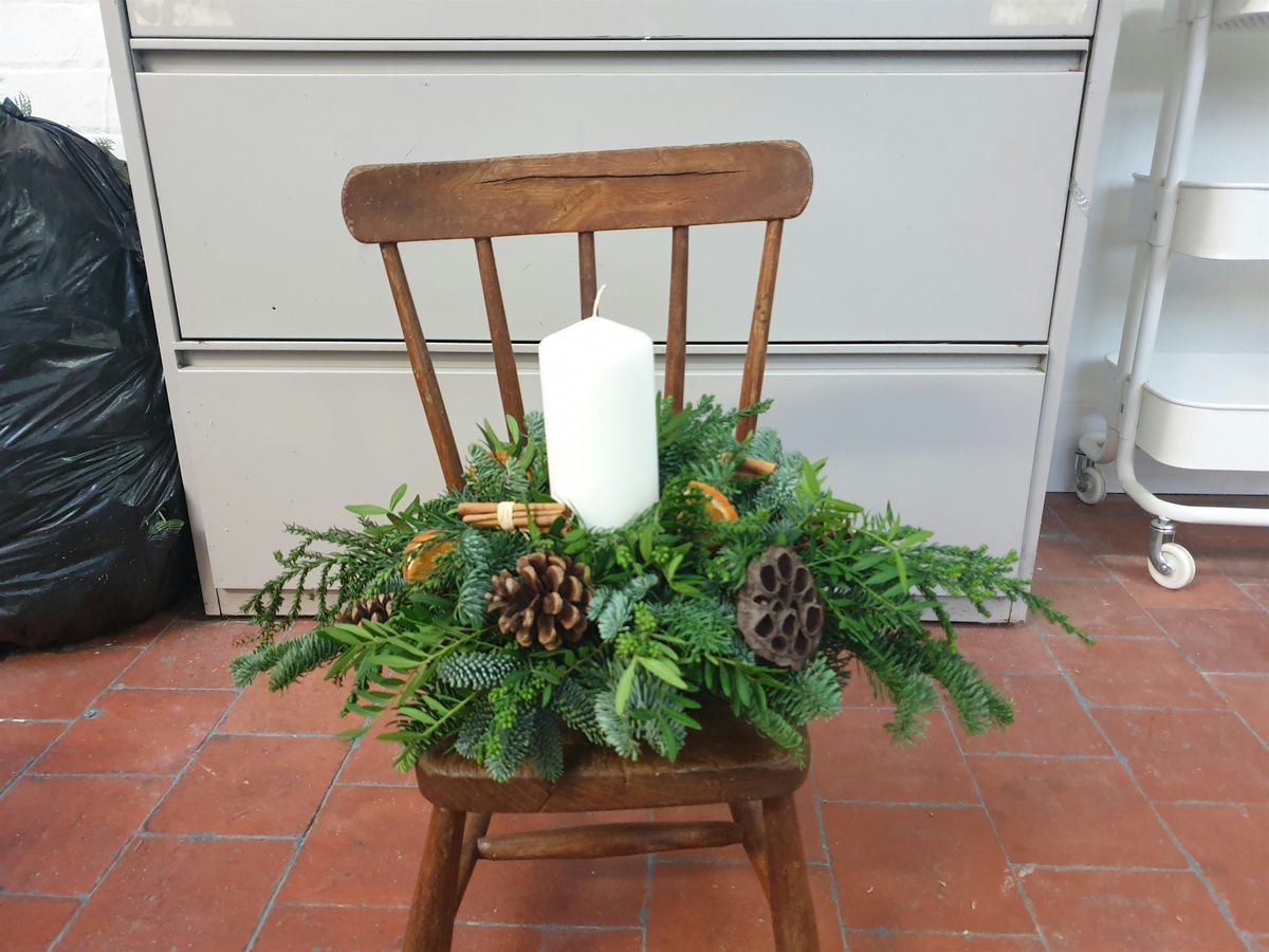 Medium Christmas centre piece workshop