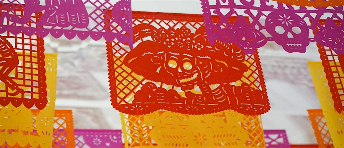 Papel picado | Talleres de D\u00eda de Muertos | Hecho a mano