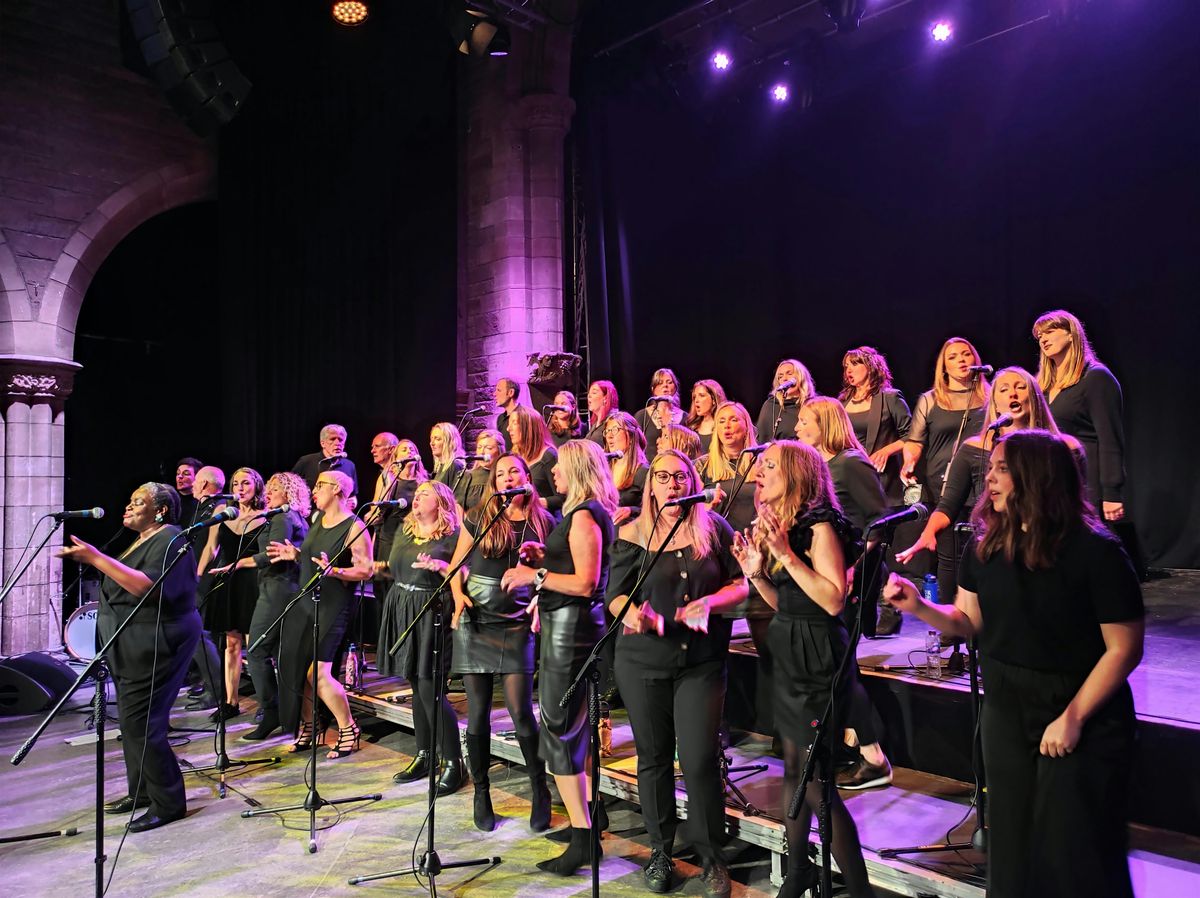 In The Mood: feat. Edinburgh's Voice of the Town Choir