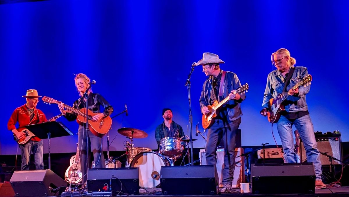 Los Lobos with Molly Maher