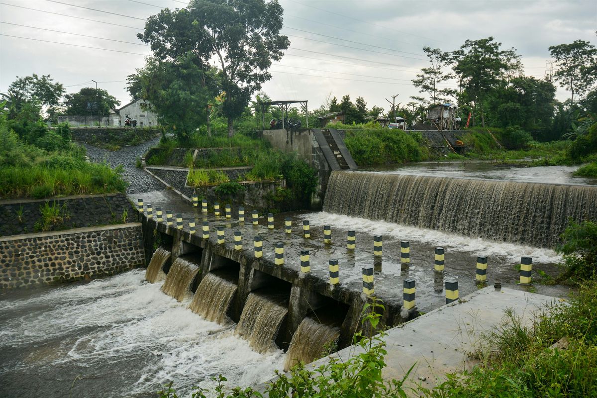 Water: Curse or Blessing?!