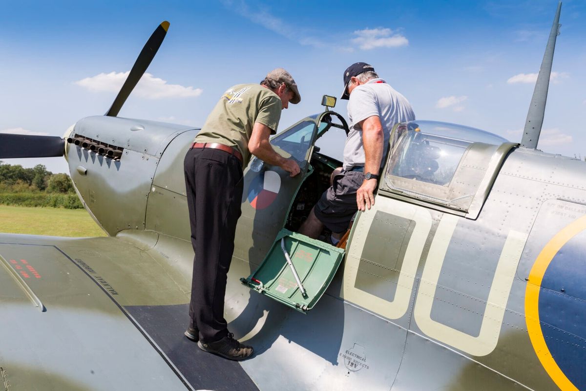 Father's Day Spitfire Sit In Experience