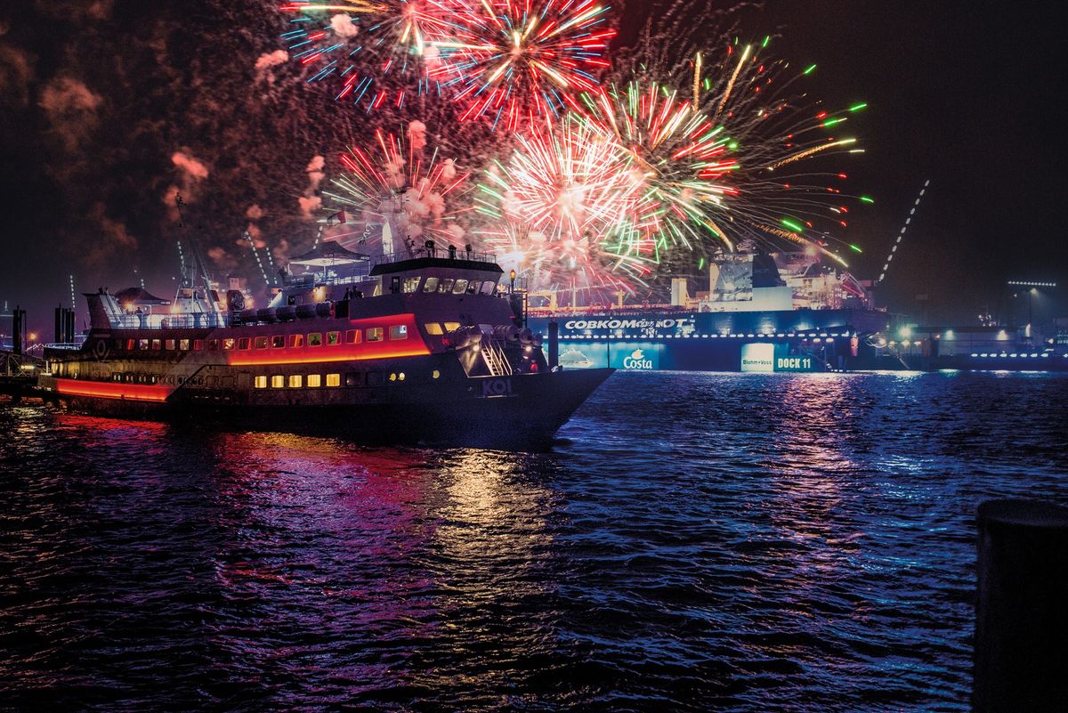 SILVESTER CRUISE PRESENTED BY GIN MARE \/ Hamburg