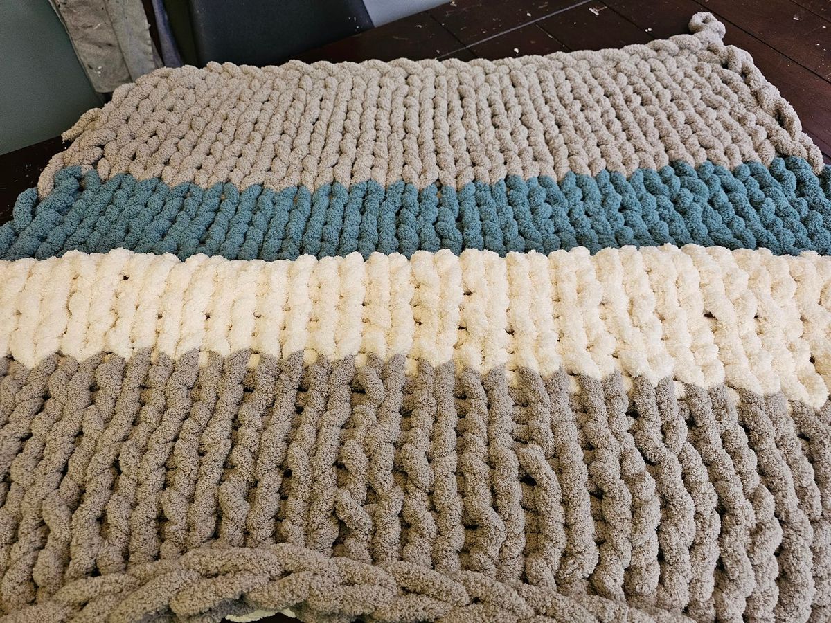  Beginner Chunky Knit Blanket